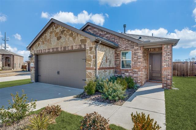 property at 1621 Ferguson Ln