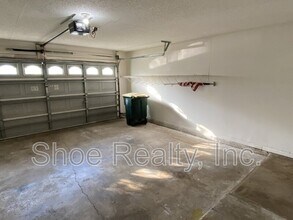 7751 Fawn Lake Dr S in Jacksonville, FL - Building Photo - Building Photo