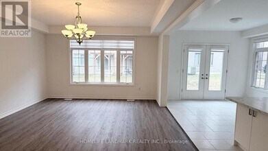 29 Sassafras Rd in Springwater, ON - Building Photo - Building Photo