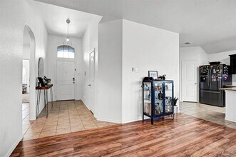 9001 Mossy Creek Ln in Fort Worth, TX - Building Photo - Building Photo