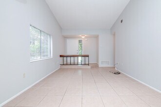 208 Perth Ct in Winter Springs, FL - Building Photo - Building Photo