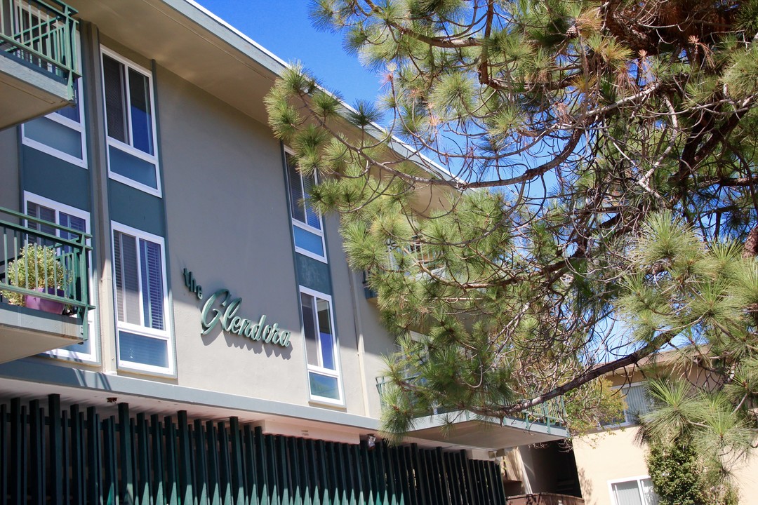 Glendora Apartments in San Mateo, CA - Building Photo