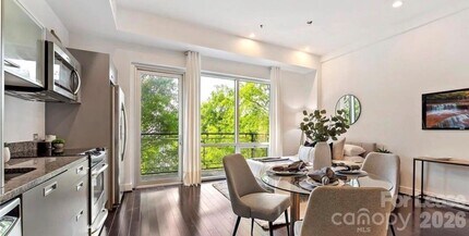 1133 Metropolitan Ave in Charlotte, NC - Building Photo - Building Photo