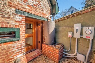 211 Lewis St in Fredericksburg, VA - Building Photo - Building Photo