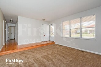 1120 Monaco Ln in St. Charles, MO - Building Photo - Building Photo
