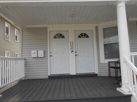 1537 W Broad St in Stratford, CT - Building Photo