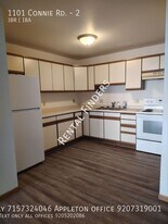 1101 Connie Rd in Baraboo, WI - Building Photo