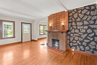 180 Eldred Ave in Toledo, OH - Building Photo - Building Photo