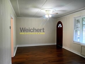 805 W Kingshighway in Paragould, AR - Building Photo - Building Photo