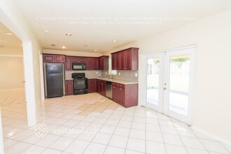 15615 SW 108th Ct in Miami, FL - Building Photo - Building Photo
