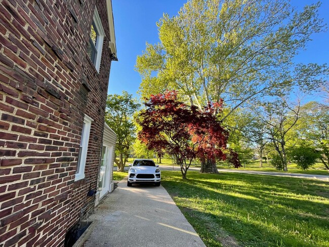 4102 N West St in Wilmington, DE - Building Photo - Building Photo