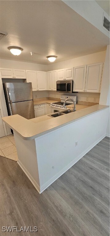 property at 4450 Botanical Pl Cir