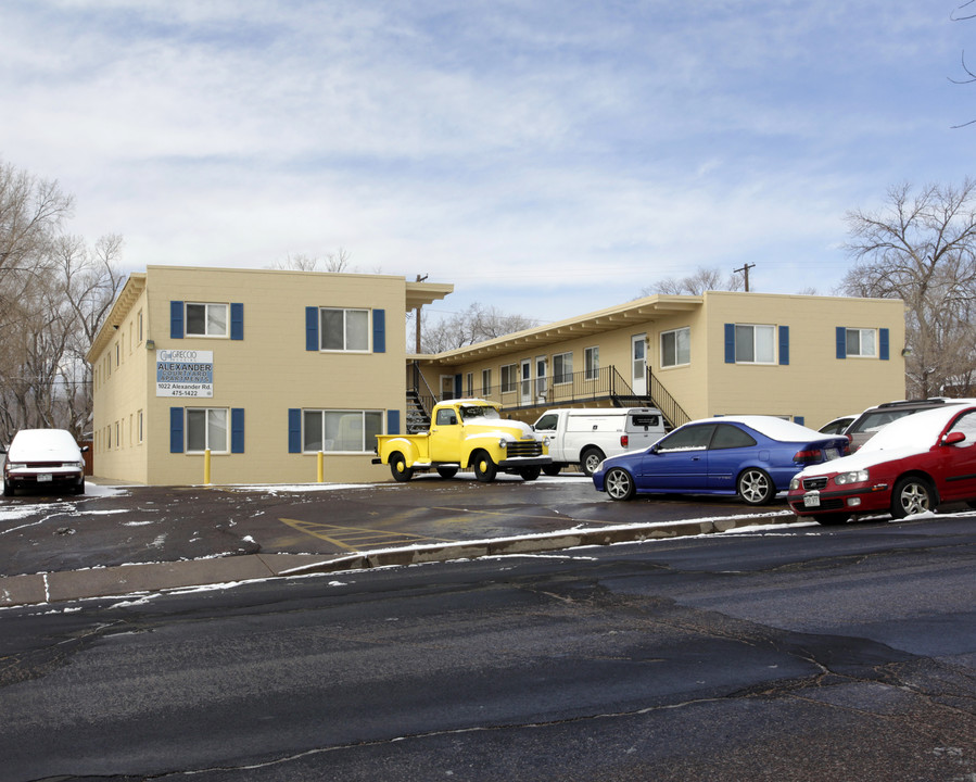 Alexander Courtyard Apartments in Colorado Springs, CO - Building Photo