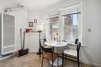 6 Foster St, Unit 8 in Boston, MA - Building Photo - Building Photo