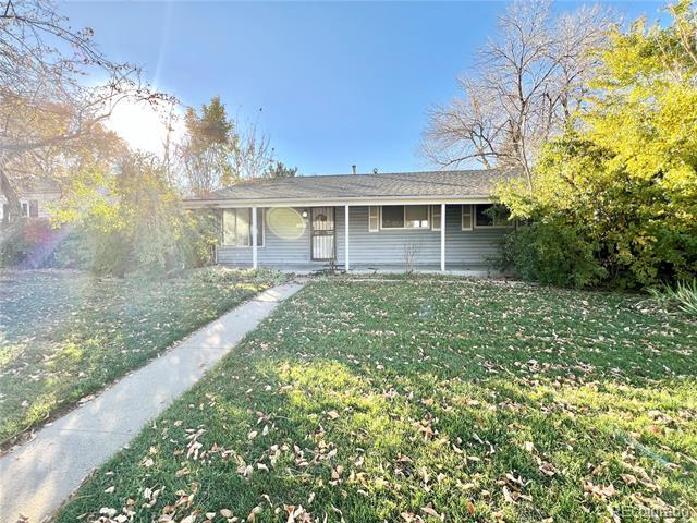 3201 S Holly St in Denver, CO - Building Photo - Building Photo