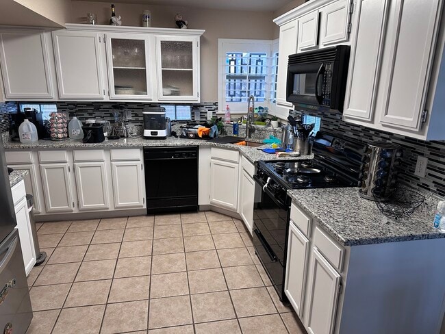 1416 Stone Canyon Way in El Paso, TX - Building Photo - Building Photo