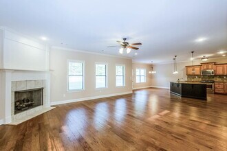 65 Ridgefield Dr in Oakland, TN - Foto de edificio - Building Photo