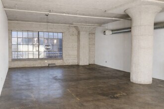 1855 Industrial St, Unit 306 in Los Angeles, CA - Building Photo - Building Photo