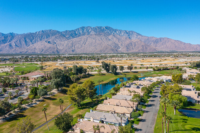 29741 W Laguna Dr in Cathedral City, CA - Building Photo - Building Photo