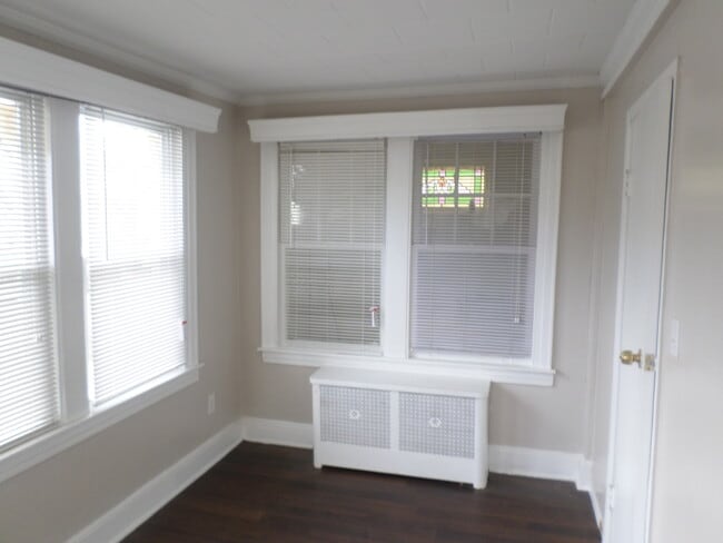 241-25-225 Newhall Ave in Queens, NY - Building Photo - Building Photo
