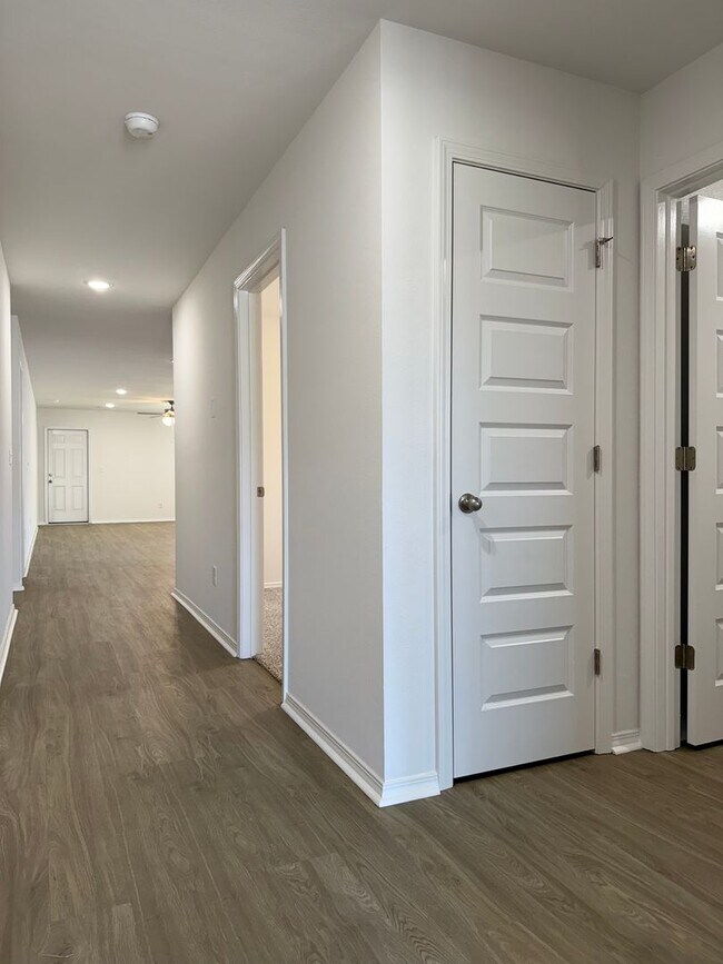 240 Bighorn Trl in North Little Rock, AR - Building Photo - Building Photo