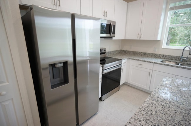 34217 Cinder Wy in Wesley Chapel, FL - Building Photo - Building Photo