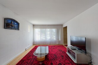 4728 N Newland Ave in Harwood Heights, IL - Building Photo - Building Photo