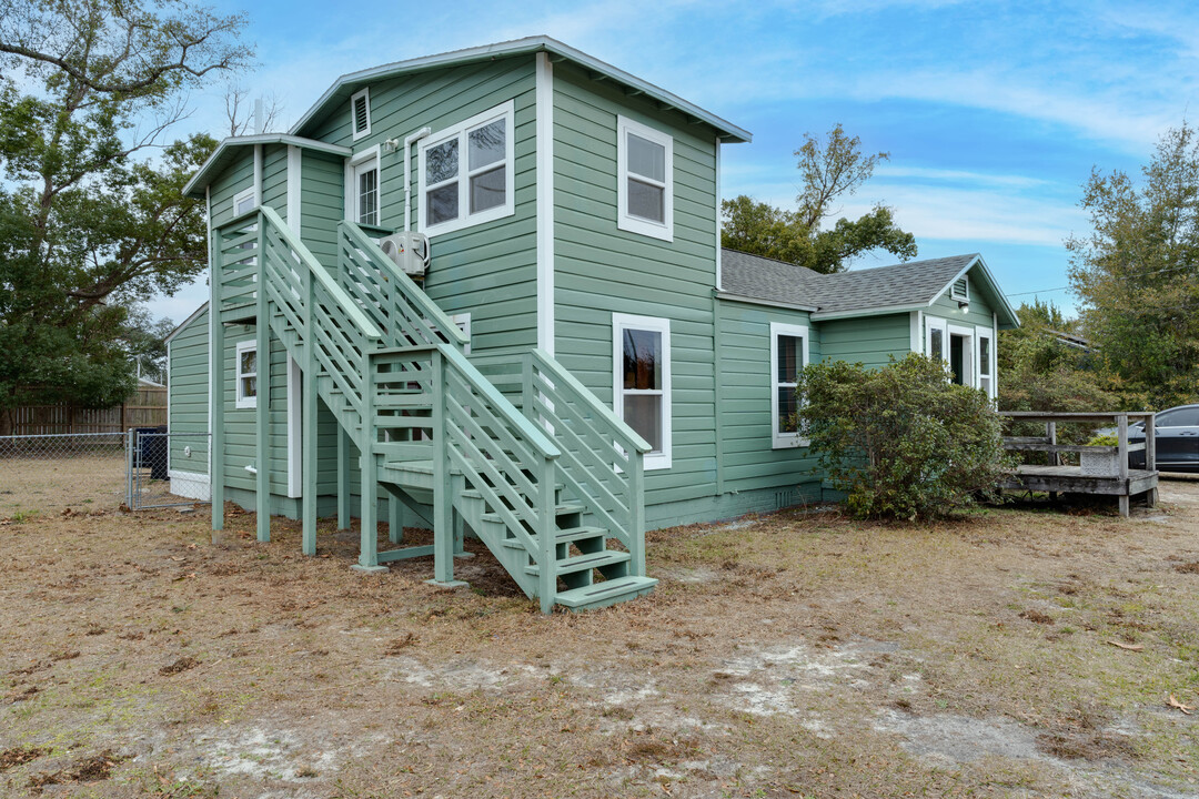 615 Bay Ave, Unit 615 Bay Ave Unit B in Panama City, FL - Building Photo