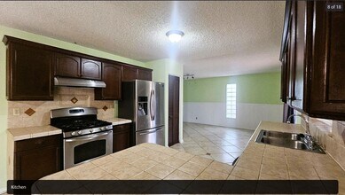 6070 Serene Run in Greenacres, FL - Building Photo - Building Photo