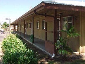 104 S 11th St in Garland, TX - Building Photo - Building Photo