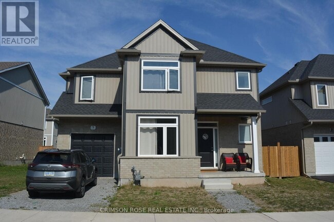 property at 7 Marshall Ln