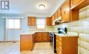 3 Prairie Dunes Pl in Vaughan, ON - Building Photo - Building Photo