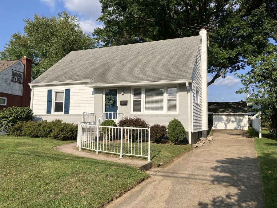 3942 Hemphill Way in Cincinnati, OH - Foto de edificio