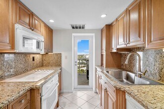 2701 N Ocean Blvd in Fort Lauderdale, FL - Building Photo - Building Photo