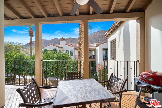 48573 Classic Dr in La Quinta, CA - Building Photo - Building Photo