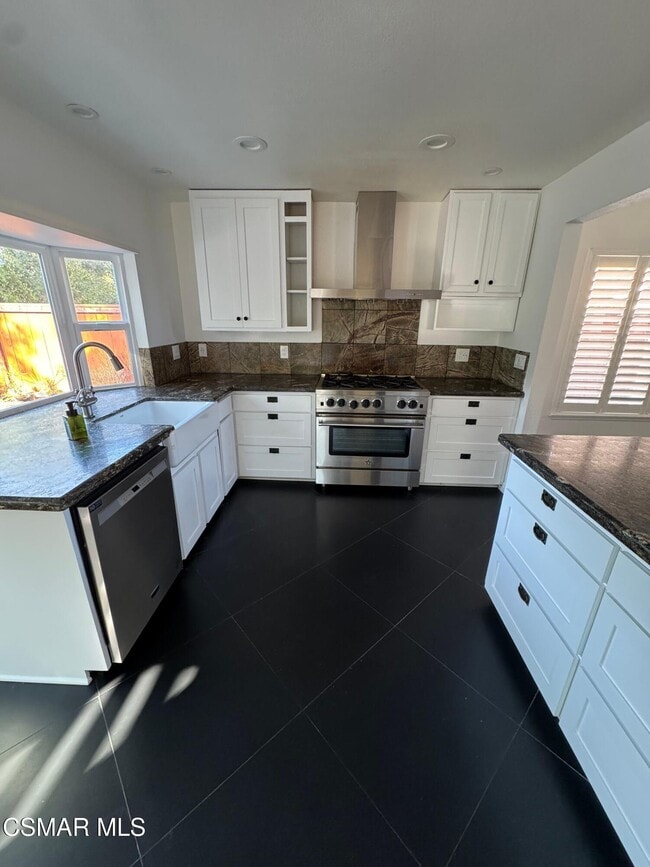 2479 Rikkard Dr in Thousand Oaks, CA - Building Photo - Building Photo