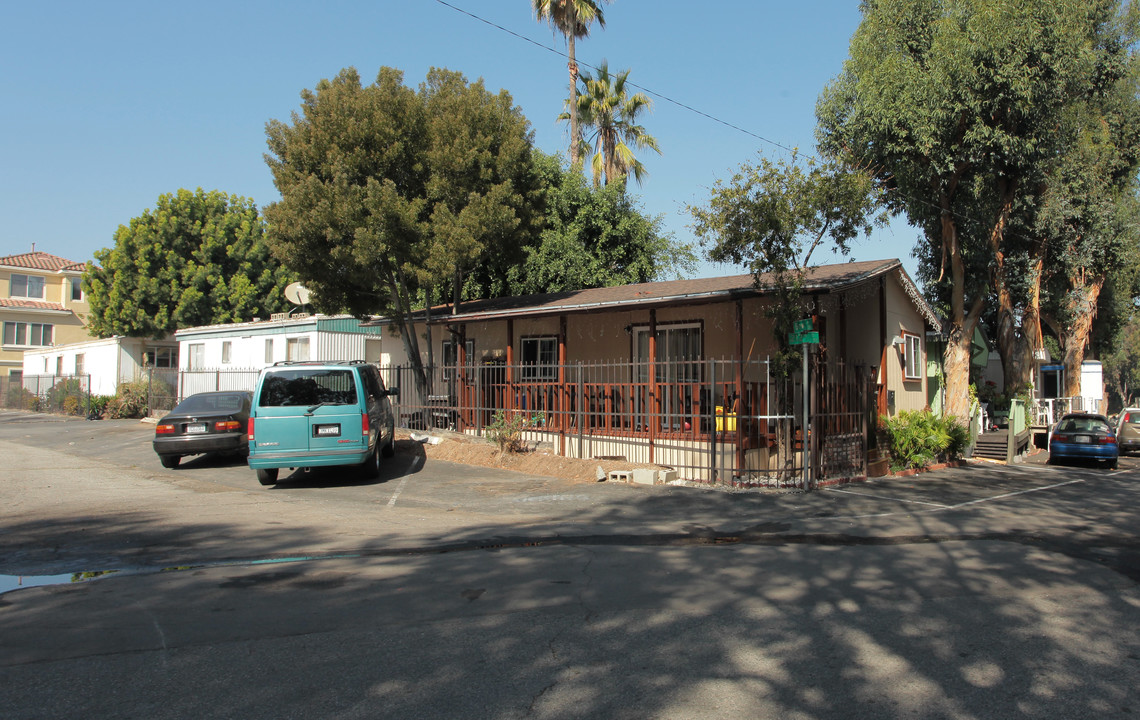 Skylark Torrance Mobile Park in Torrance, CA - Building Photo