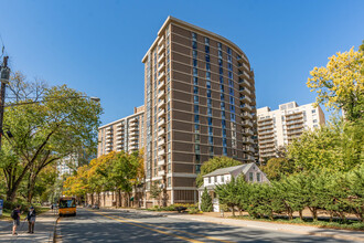 4620 N Park Ave in Chevy Chase, MD - Building Photo - Building Photo