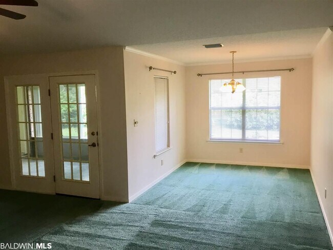 21 Hoffren Dr in Fairhope, AL - Building Photo - Building Photo