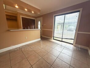 5140 W Hunters Chapel Ct in Baton Rouge, LA - Building Photo - Building Photo