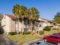 Willow Pond 55+ Active Living Community photo'