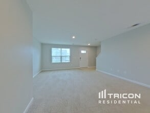 523 Heavenly Days St in Inman, SC - Building Photo - Building Photo
