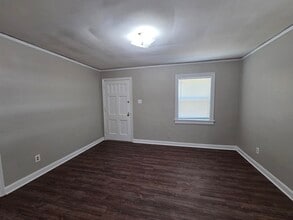 802 N Dunlap St in Memphis, TN - Building Photo - Building Photo