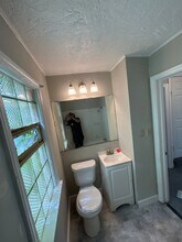 17002 Ridgeton Dr in Cleveland, OH - Building Photo - Building Photo