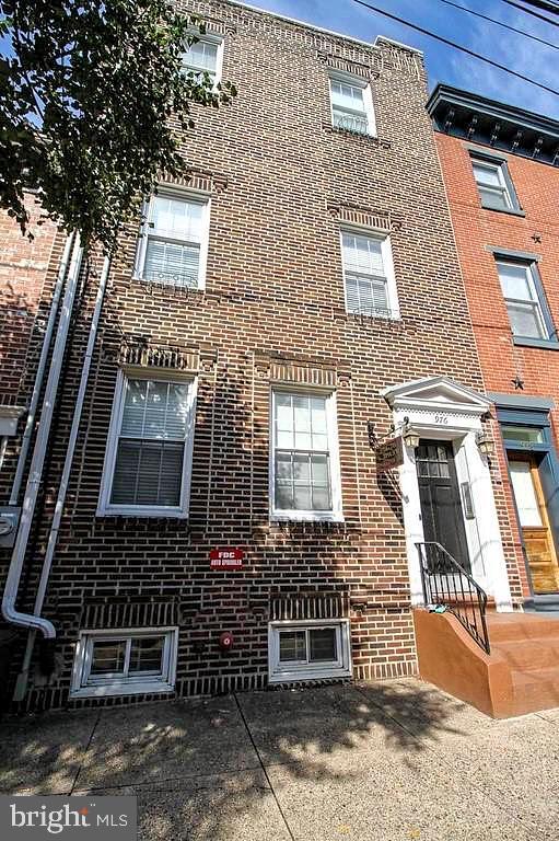 property at 974 N 5th St
