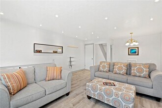 236 S Grandview Ave in Pittsburgh, PA - Building Photo - Building Photo