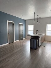 620 N Orchard Dr in North Salt Lake, UT - Building Photo - Building Photo