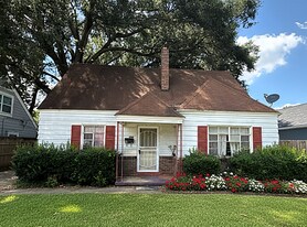 1295 Foxcroft St in Memphis, TN - Building Photo