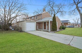 9501 S King Dr in Chicago, IL - Building Photo - Building Photo