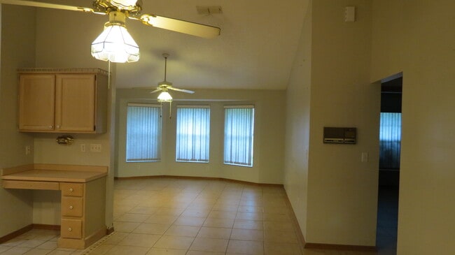 1340 Woodlake Circle in St. Cloud, FL - Building Photo - Building Photo